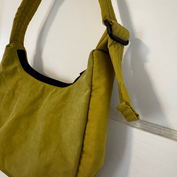 Baggu Mini Nylon Shoulder Bag - Picture 7 of 10